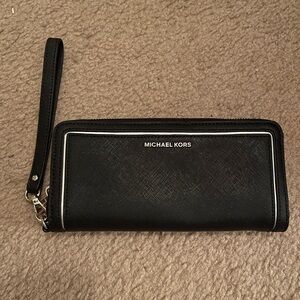 Michael Kors Black and Silver Wristlet